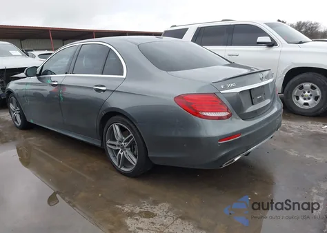 2019 Mercedes-Benz E 300 from USA, damaged, VIN WDDZF4JB8KA595731